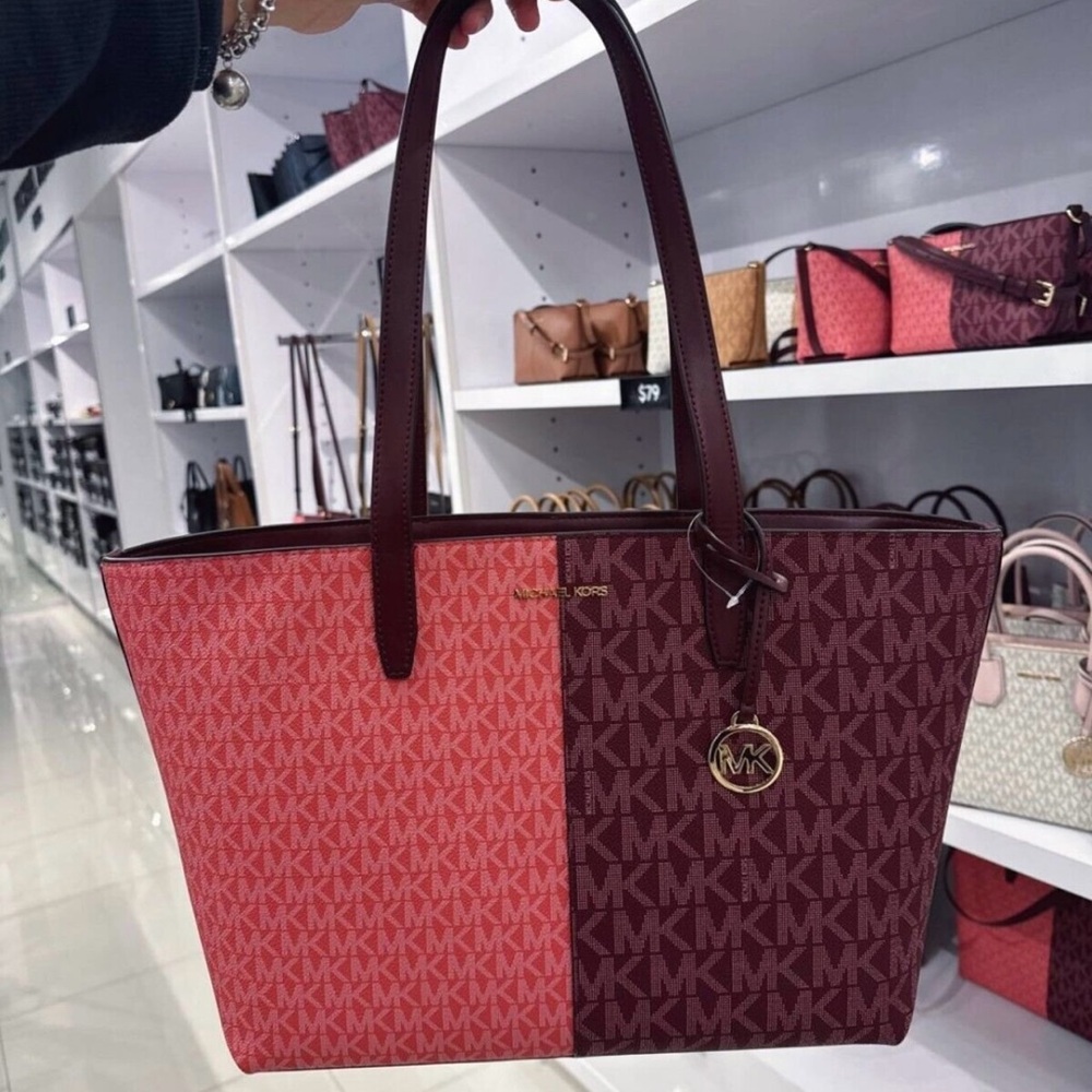 🌼🌼 Michael Kors Tote 🌼🌼
